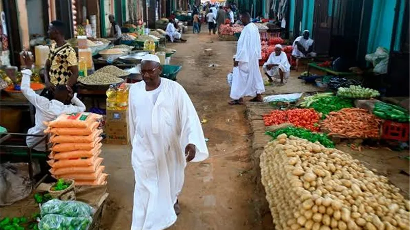 الحكومة السودانية تتحرك لمواجهة الغلاء.. أسواق مخفضة في الولايات
