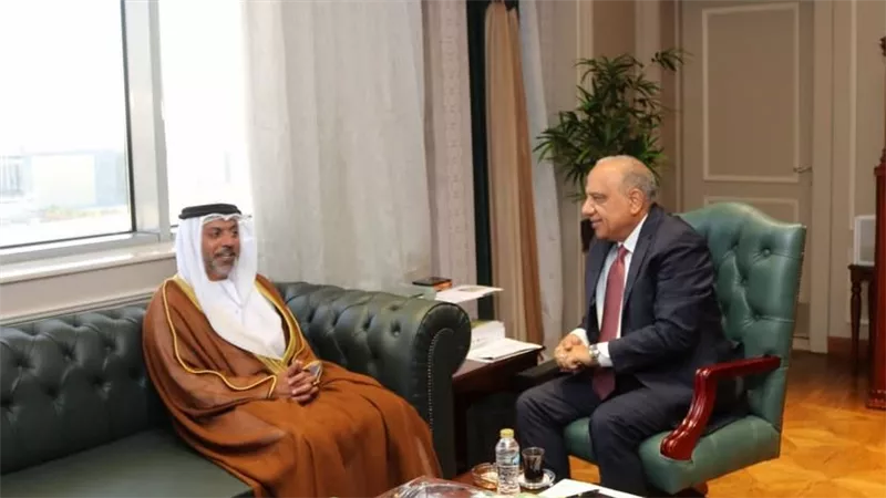وزير الكهرباء يبحث مع سفير الإمارات تعزيز الاستثمارات في الطاقة المتجددة