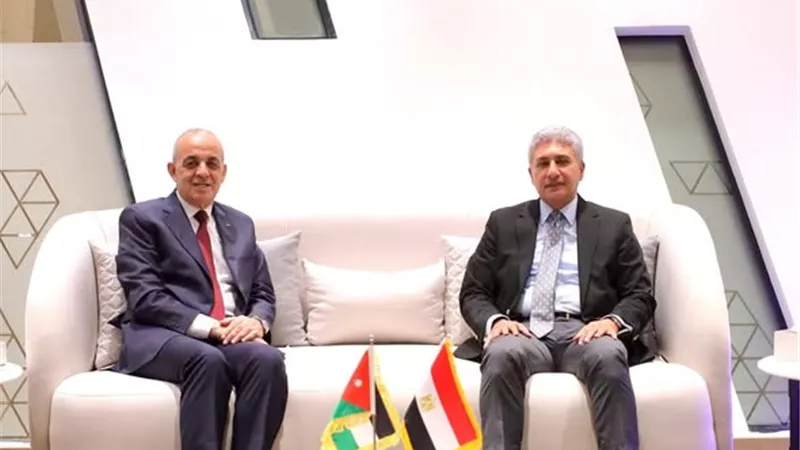 مصر والأردن تبحثان إطلاق برامج سياحية وأثرية مشتركة والترويج لها عالميًا