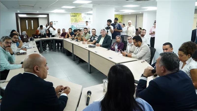 البورصة تفتح أبواب سوق المال أمام 17 شركة ناشئة في الإسكندرية