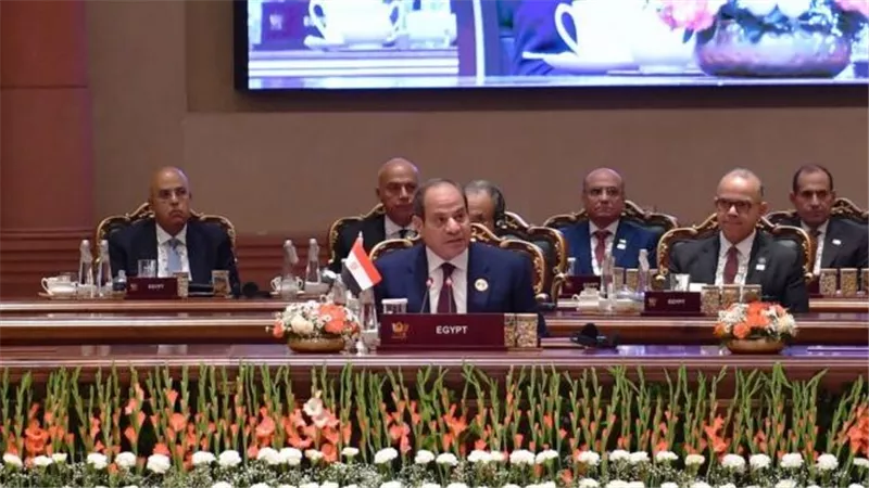 السيسي: تعزيز صمود اقتصادات دول الجنوب يتطلب تنويع النمو ودعم التكنولوجيا والاستثمار