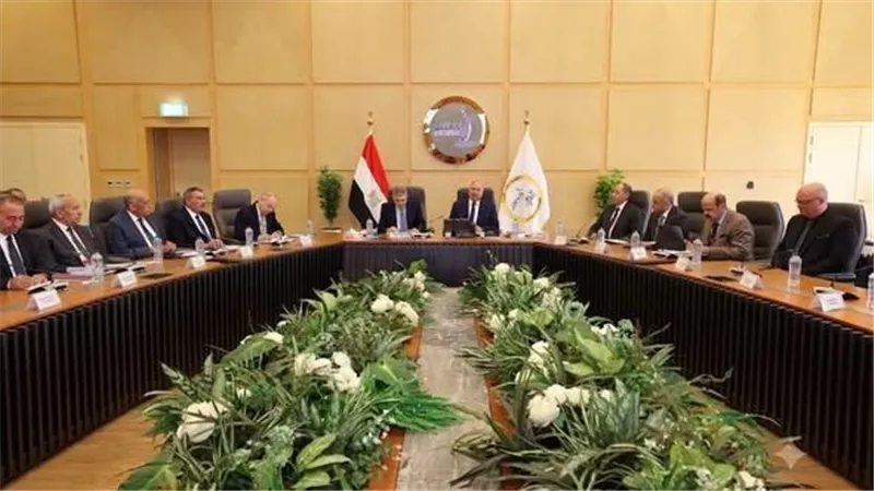 وزير النقل: «قناة السويس لتنمية الموانئ» ذراع رئيسية لتعزيز مكانة مصر التجارية