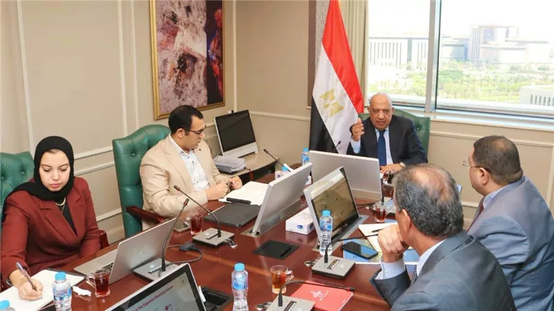 وزير الكهرباء يضع ملامح سوق جديد للطاقة.. خطوات تدريجية لتعزيز المنافسة والاستثمار