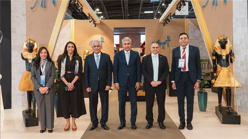 وزير السياحة يفتتح الجناح المصري في معرض IFTM Top Resa بباريس