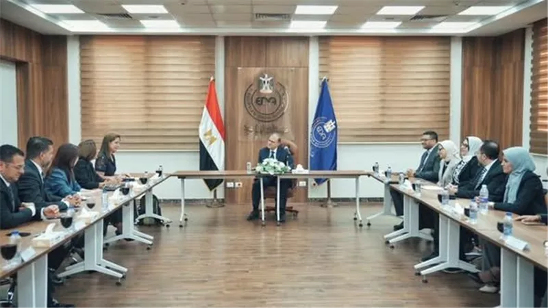 هيئة الدواء تبحث مع نوفارتس العالمية توطين الصناعات الحيوية والعلاجات المبتكرة