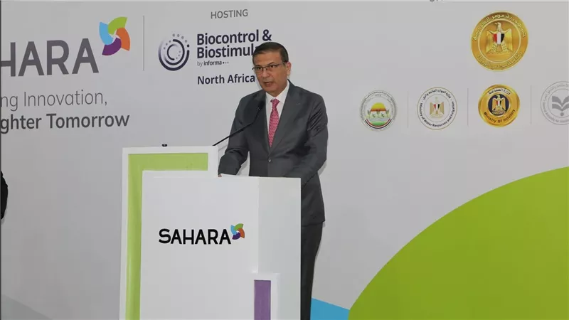  يجمع 550 شركة من 30 دولة.. وزير الزراعة يفتتح معرض صحارى 2026