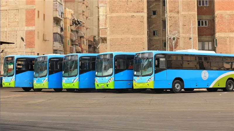 100 أتوبيس بالغاز الطبيعي.. خطوة جديدة لتطوير النقل العام في الإسكندرية