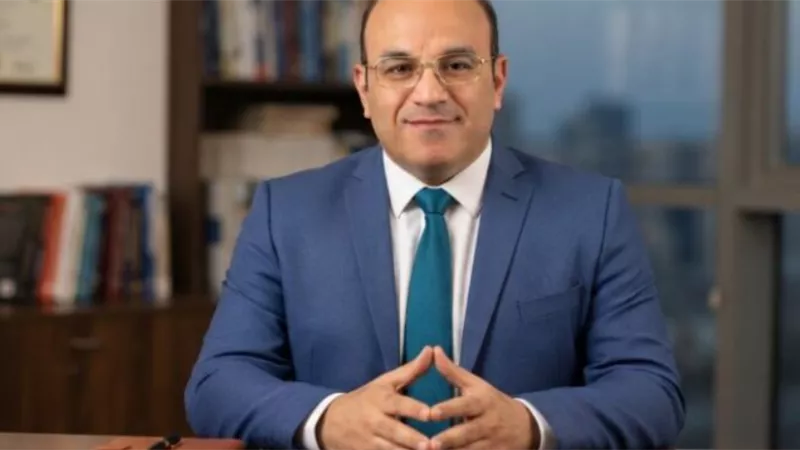 تعيين تامر مدكور رئيسًا للتأمين الصحي.. تفاصيل القرار الجمهوري