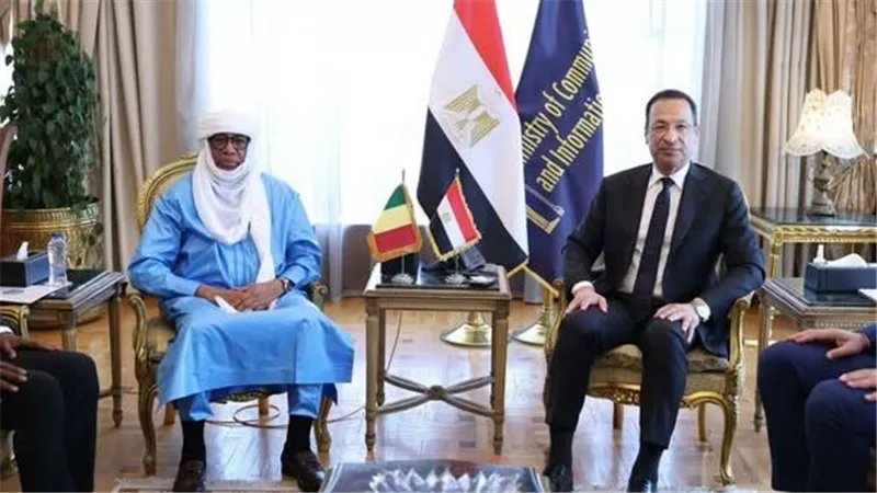 وزير الاتصالات يبحث مع نظيره المالي تطوير البنية التحتية والذكاء الاصطناعي