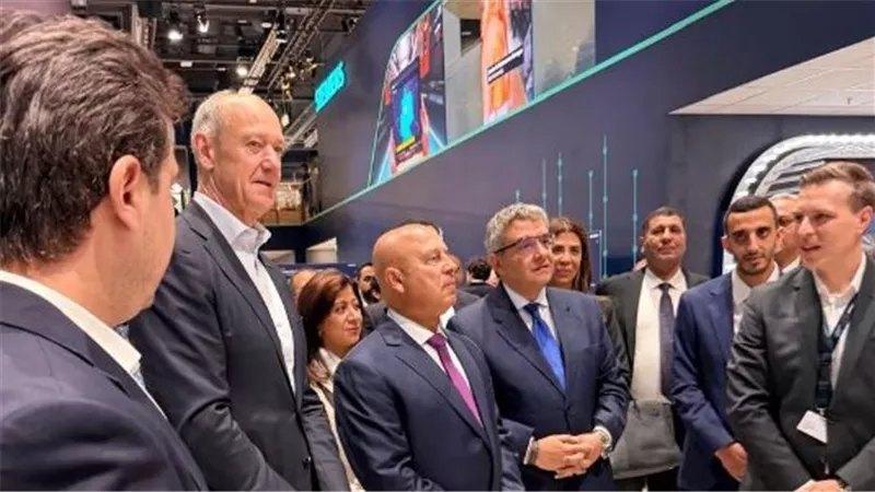 شريان تنموي جديد.. انطلاق التشغيل التجريبي للقطار الكهربائي السريع في أكتوبر