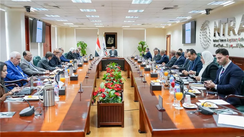 الاتصالات: تصنيع أجهزة المحمول وتطوير مراكز البيانات لتعزيز صادرات التكنولوجيا