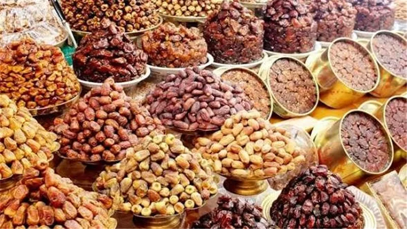 ليبيا توقف تصدير المنتجات الزراعية باستثناء التمور لضبط الأسواق
