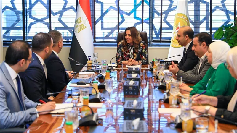 حلول رقمية وسوق متكامل لإعادة تدوير المخلفات.. تفاصيل تحركات وزارة البيئة