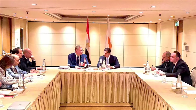 مصر وقبرص تتحركان لتسريع مشروعات ربط الغاز القبرصي بالبنية التحتية المصرية