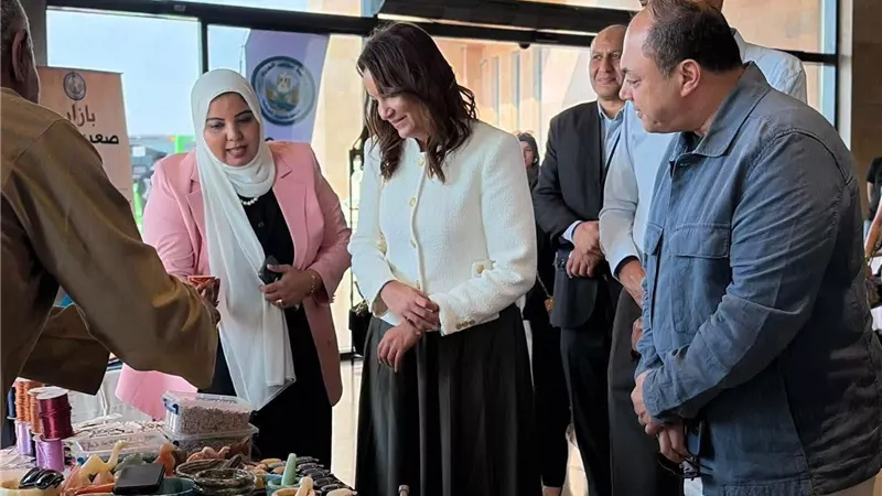 افتتاح «بازار صعيد مصر» بمنطقة الأهرامات لدعم الحرف التراثية وتمكين المرأة اقتصاديًا