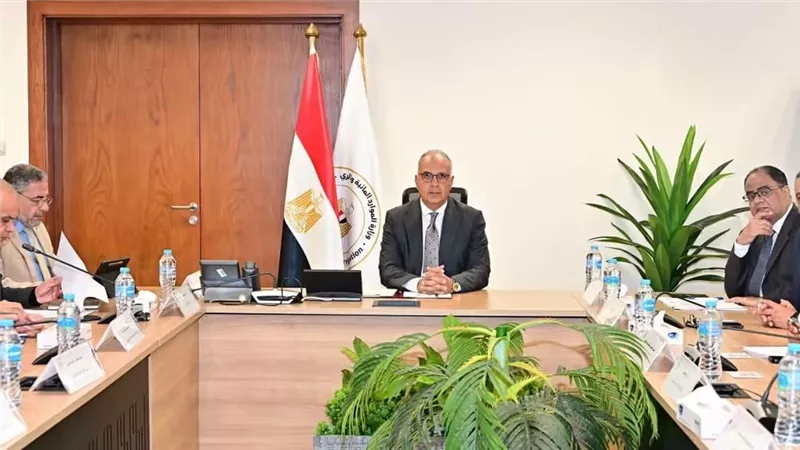 وزير الري يتابع إيراد نهر النيل.. واستعدادات مكثفة لموسم السيول والأمطار