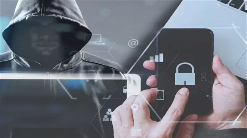 احذر رسائل النصب.. 3 علامات تفضح محاولات سرقة بياناتك البنكية إلكترونيًا