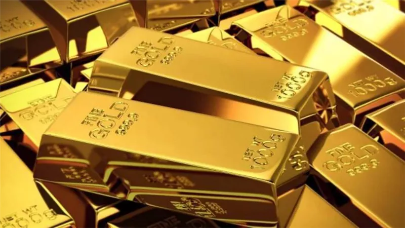 الذهب يتخطى 1900 دولار للأونصة للمرة الأولى منذ يونيو 2021