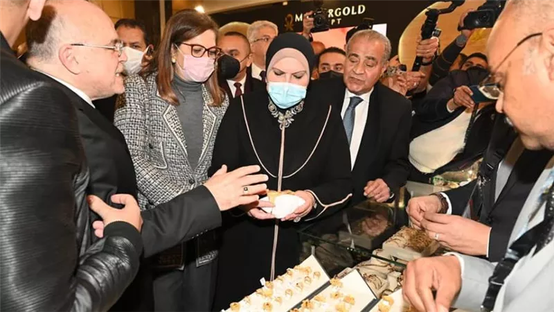 وزيرة التجارة: إنشاء مدينة للذهب على مساحة 150 فدانا بالعاصمة الإدارية 