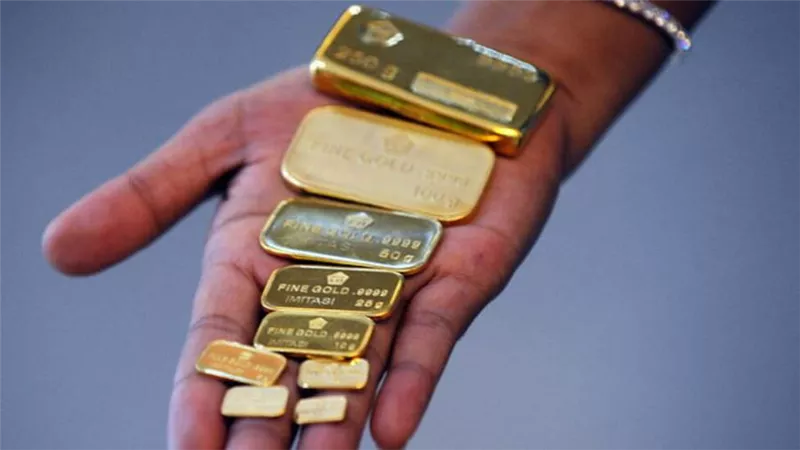 الذهب يقفز باكثر من 2% بعد بدء غزو روسي لأوكرانيا