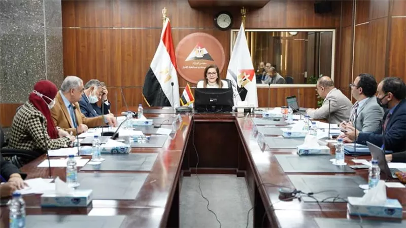 وزيرة التخطيط: 