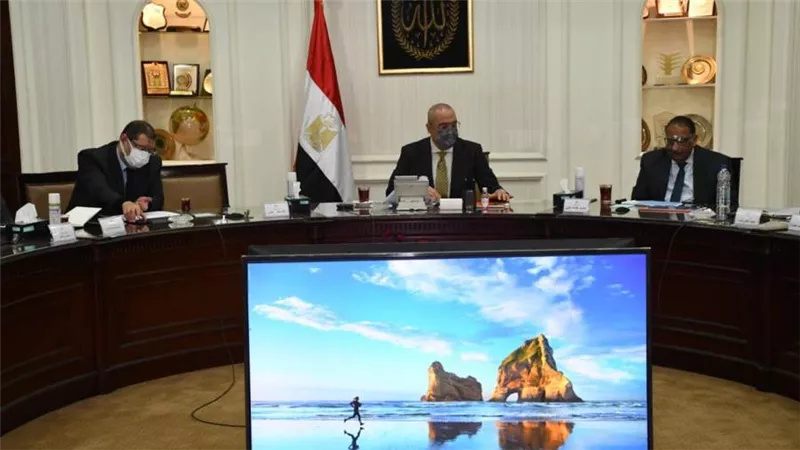 وزير الإسكان: زيادة كبيرة في حجم المشروعات بمختلف المجالات