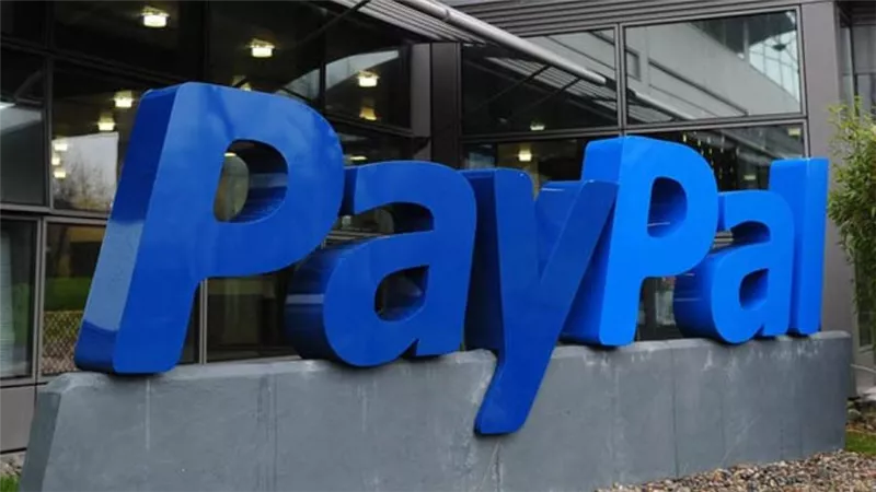 PayPal تعلق عملياتها في روسيا