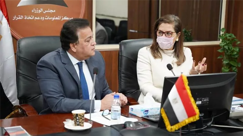 وزيرا التخطيط والتعليم العالي يناقشا الخطة الاستثمارية للعام المالي 2022-2023