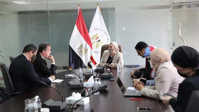 وزيرة البيئة: دعم إشراك القطاع المصرفي في تمويل المناخ أهم مجالات التعاون القادمة