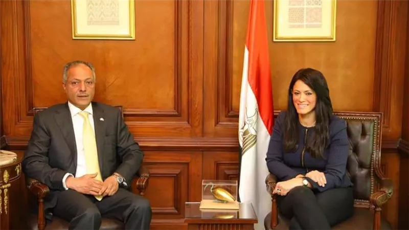 وزيرة التعاون الدولي تبحث التعاون مع وفد المؤسسة العربية لضمان الاستثمار وائتمان الصادرات