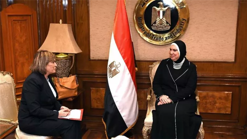 وزيرة التجارة: الدولة حريصة على تعزيز التعاون الاقتصادي المشترك مع أوروجواي