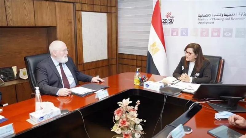 وزيرة التخطيط تبحث مع نائب الرئيس التنفيذي للمفوضية الأوروبية تعميق التعاون