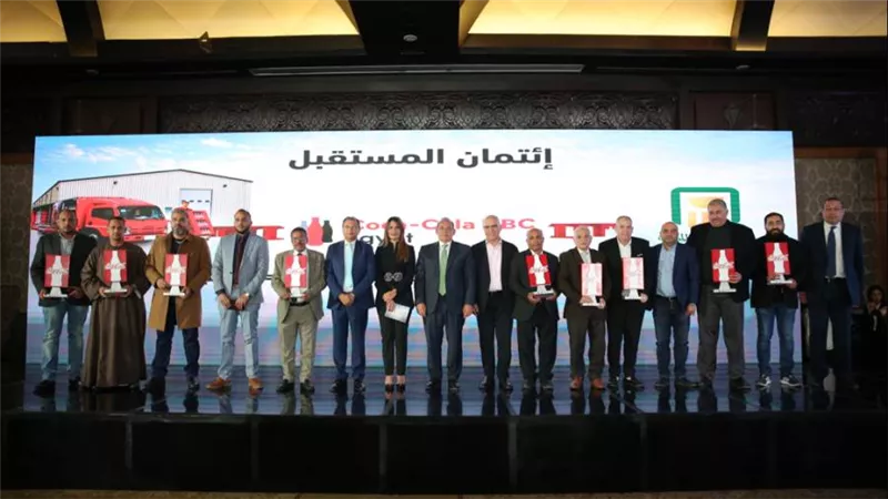 تعاون مشترك بين البنك الأهلي المصري وشركة كوكاكولا هيلينيك مصر لتفعيل التحصيل الالكتروني لعملاء الشركة
