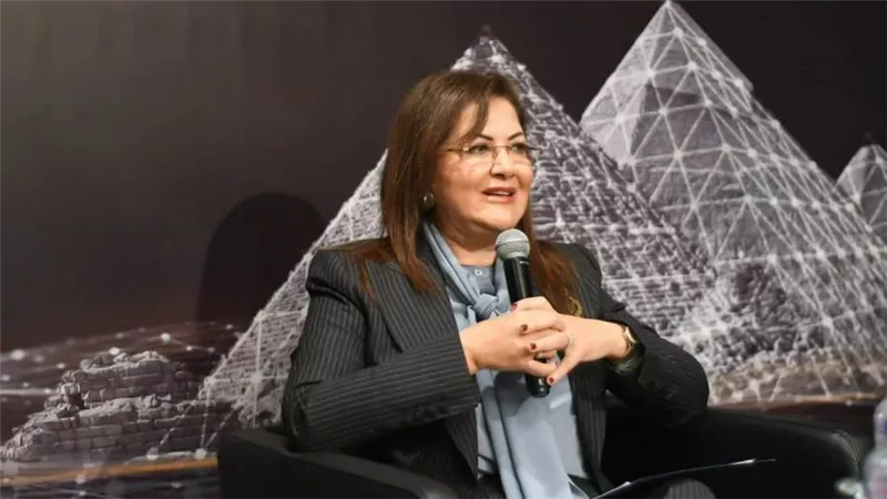 وزيرة التخطيط: خطة 22-23 حريصة على مُراعاة تَبِعات التطوّرات والـمُستجداتِ العالـميّةِ