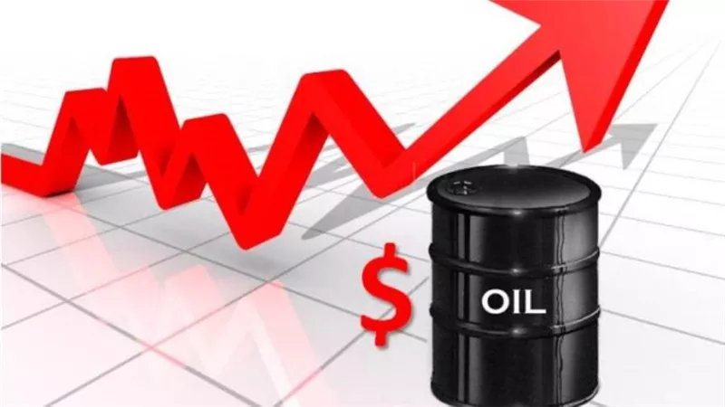 أسعار البترول تقفز 4%.. وتراجع أسعار الغاز الطبيعي