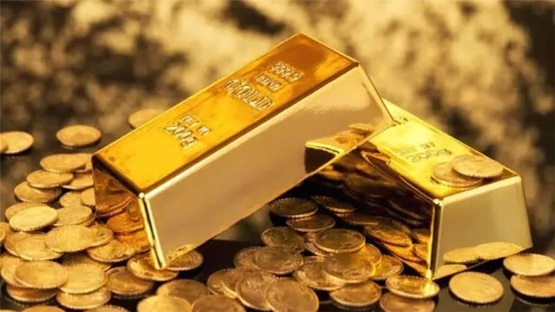 تراجع أسعار الذهب إلى أدنى مستوى منذ يناير الماضي