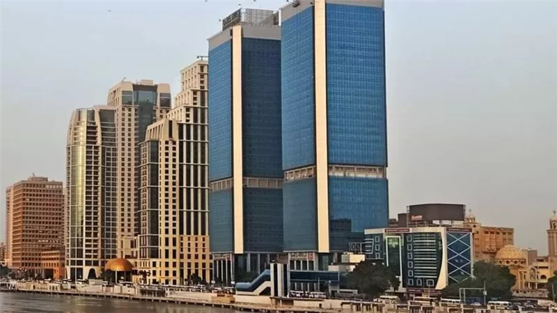 البنك الأهلي المصري: خدمة كاش أواي متواجدة في 450 محطة وقود لإتاحتها لكافة العملاء