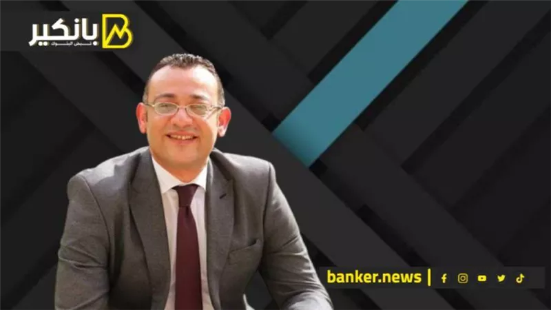 الخبير المصرفي هاني عادل يكتب..انا والدولار وهواك 
