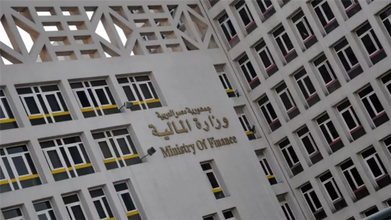 أول رد من الحكومة على خفض مخصصات الدعم والحماية الاجتماعية في الموازنة الجديدة 22-23