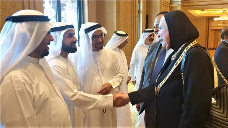 وزيرة التجارة تدعو الشركات الاماراتية لزيارة المدن الصناعية وزيادة استثماراتهم في مصر