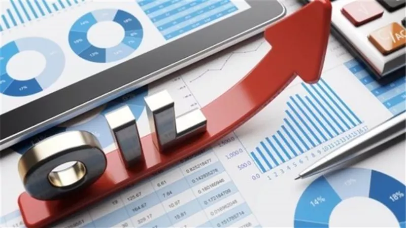 ارتفاع أسعار البترول مع انخفاض الدولار