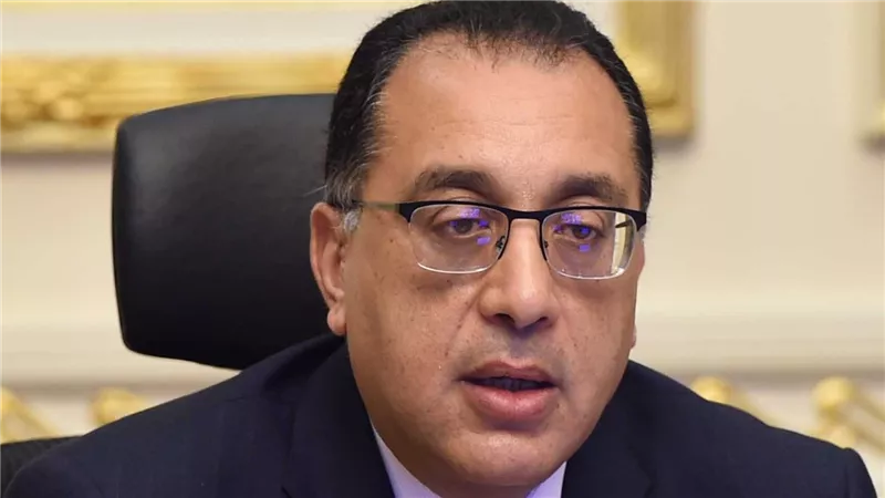 مدبولي يقرر التجديد لـ محمد عبد الوهاب رئيسا للهيئة العامة للاستثمار لمدة عام