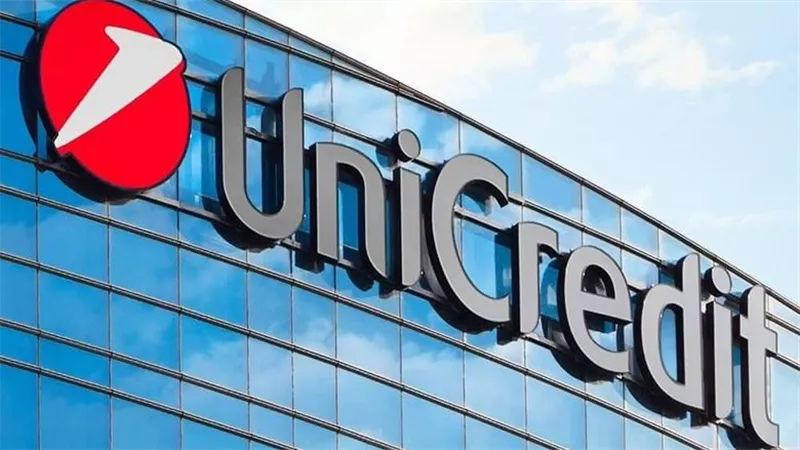 بنك UniCredit الإيطالي يفاوض مستثمرين من الهند والصين لبيع أصوله في روسيا