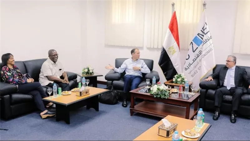 اقتصادية قناة السويس تستقبل وفد المؤسسة البريطانية الدولية للاستثمار لبحث فرص التعاون