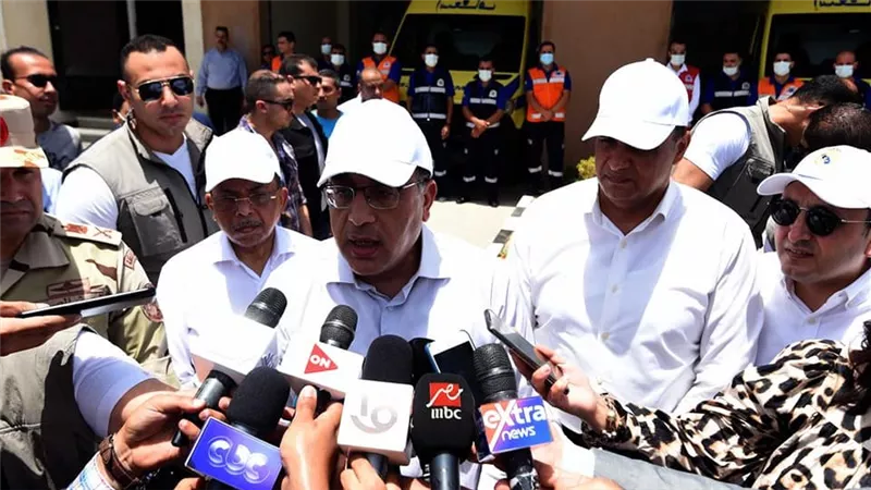 رئيس الوزراء: منظومة متكاملة لتقديم أفضل الخدمات ورفع جودة الحياة لأهالينا في القرى