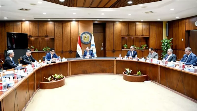 بتروناس الماليزية تتطلع لزيادة الاستثمارات بمشروعات الغاز الطبيعى في مصر