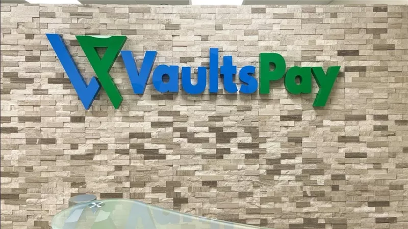 تعاون بين VaultsPay وWibmo لإطلاق منصة البطاقات المدفوعة مسبقا