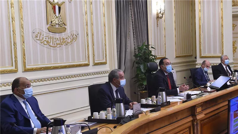 مدبولي: جار وقف كل صور الدعم لأكثر من 8 آلاف مخالف بالتعدي على الأراضى الزراعية