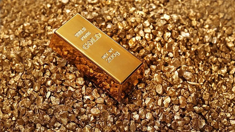 الذهب ينهار.. أكبر انخفاض في سعر المعدن الأصفر خلال عامين