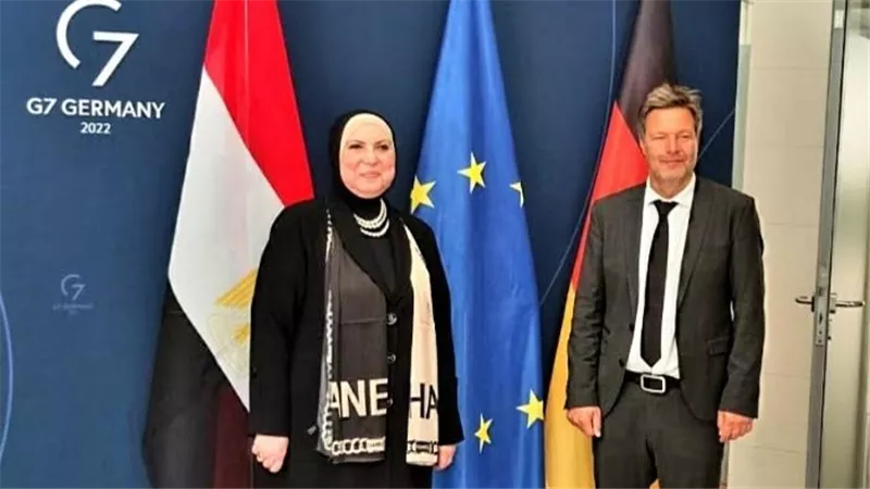 نيفين جامع تبحث مع وزير الاقتصاد الألماني سبل تنمية العلاقات بين البلدين